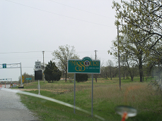 Roadside sign entering Missouri